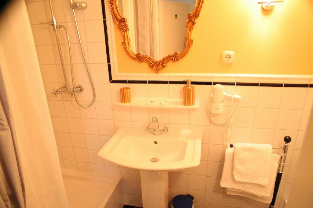 Hotel Alte Galerie Am Kudamm Berlin Cameră foto